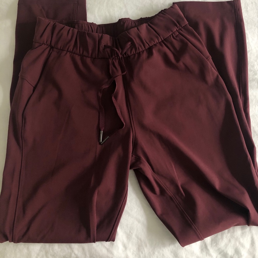 Lululemon On The Fly 7/8 Pant